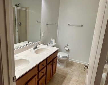 22928 Spicebush Drive - Photo Thumbnail 15