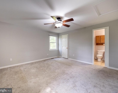 13517 Winterspoon Lane - Photo Thumbnail 11