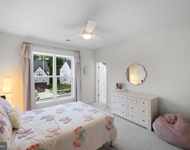 9501 Wildoak Drive - Photo Thumbnail 36