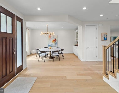 9501 Wildoak Drive - Photo Thumbnail 9
