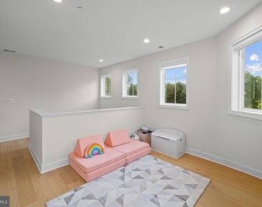 9501 Wildoak Drive - Photo Thumbnail 29