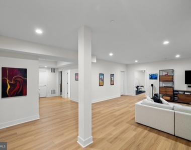 9501 Wildoak Drive - Photo Thumbnail 55