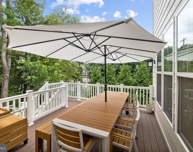 9501 Wildoak Drive - Photo Thumbnail 22