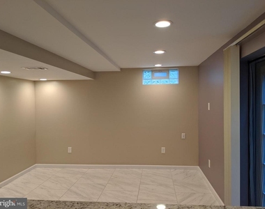 4104 Swiss Stone Drive - Photo Thumbnail 2