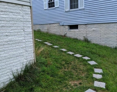 4104 Swiss Stone Drive - Photo Thumbnail 20