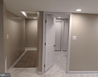 4104 Swiss Stone Drive - Photo Thumbnail 10