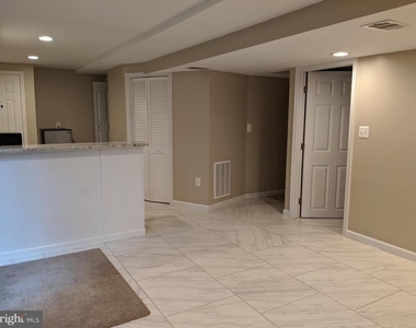 4104 Swiss Stone Drive - Photo Thumbnail 9