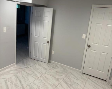 4104 Swiss Stone Drive - Photo Thumbnail 13