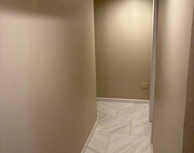 4104 Swiss Stone Drive - Photo Thumbnail 14