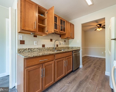 8723 Hayshed Lane - Photo Thumbnail 4