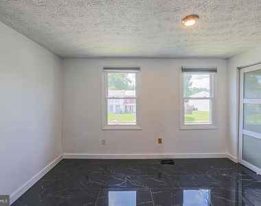 9 Stillwood Circle - Photo Thumbnail 31