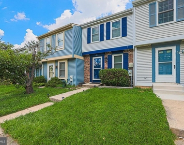 9 Stillwood Circle - Photo Thumbnail 1