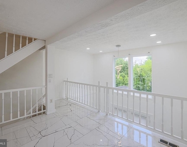 9 Stillwood Circle - Photo Thumbnail 10