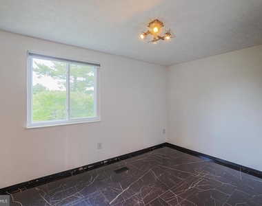 9 Stillwood Circle - Photo Thumbnail 25