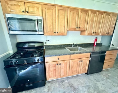 8318 Loch Raven Boulevard - Photo Thumbnail 11