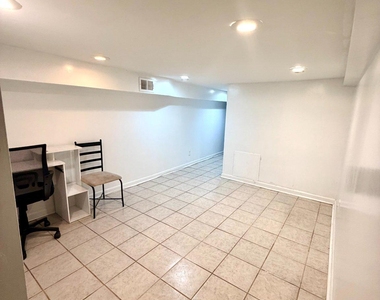 306 Penn Street - Photo Thumbnail 17