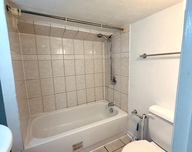 306 Penn Street - Photo Thumbnail 18