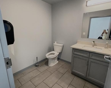 4813 Eastern Avenue - Photo Thumbnail 8