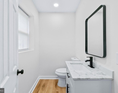 530 E 38th Street - Photo Thumbnail 15
