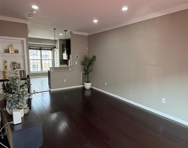 8307 Green Grass Road - Photo Thumbnail 5