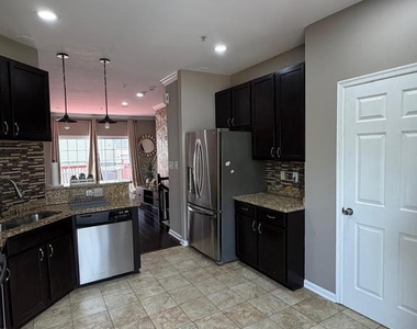 8307 Green Grass Road - Photo Thumbnail 7