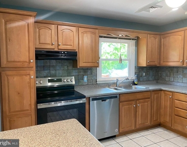 2721 Burnley Road - Photo Thumbnail 4