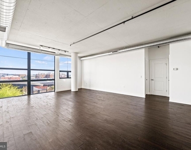 2125 14th Street Nw - Photo Thumbnail 2