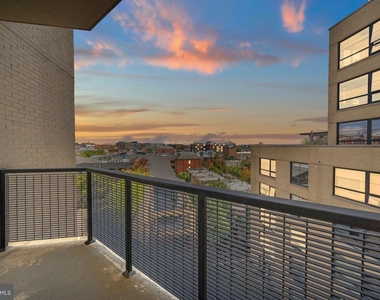 2125 14th Street Nw - Photo Thumbnail 13