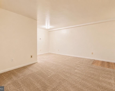 4921 Quarles Street Ne - Photo Thumbnail 4