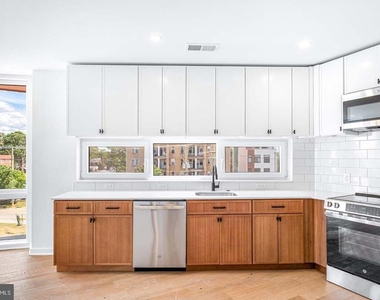 1522 Rhode Island Avenue Ne - Photo Thumbnail 3
