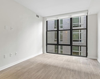 4000 Wisconsin Avenue Nw - Photo Thumbnail 19