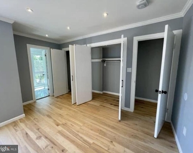 2433 18th Street Ne - Photo Thumbnail 15