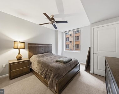 440 L Street Nw - Photo Thumbnail 6