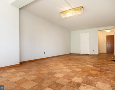 730 24th St Nw Nw - Photo Thumbnail 2