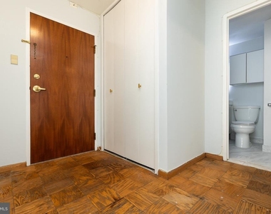 730 24th St Nw Nw - Photo Thumbnail 17