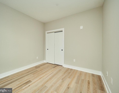 1016 17th Place Ne - Photo Thumbnail 18
