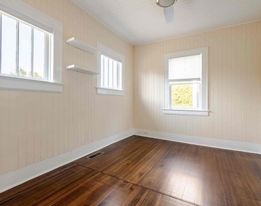 3309 Spector Street - Photo Thumbnail 28