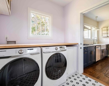 3309 Spector Street - Photo Thumbnail 32