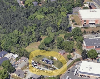 3309 Spector Street - Photo Thumbnail 11