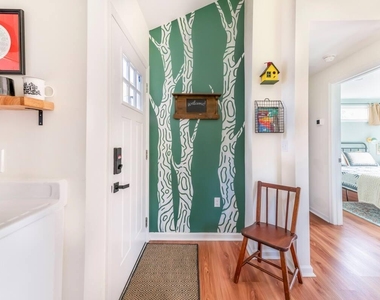 3309 Spector Street - Photo Thumbnail 9