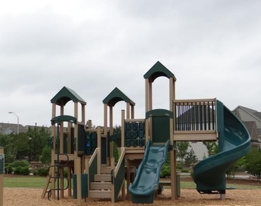 525 Sandy Whispers Place - Photo Thumbnail 22
