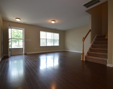 8026 River Watch Lane - Photo Thumbnail 7