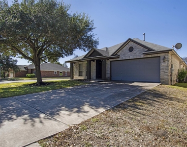 3300 Winding Shore Ln - Photo Thumbnail 1