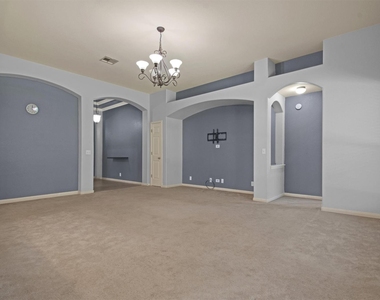 3300 Winding Shore Ln - Photo Thumbnail 5