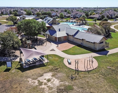 3300 Winding Shore Ln - Photo Thumbnail 27