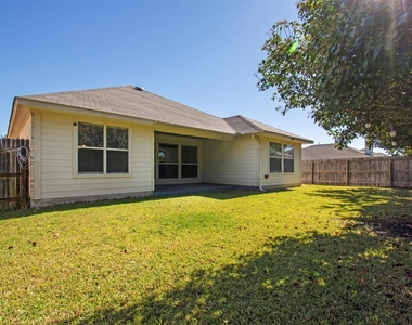 3300 Winding Shore Ln - Photo Thumbnail 34