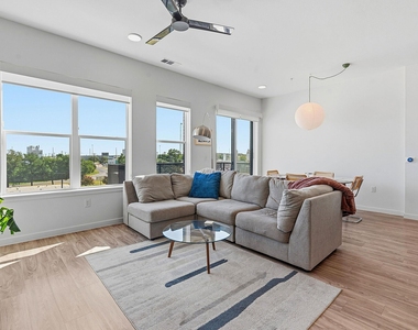 4510 Terry O Ln - Photo Thumbnail 4
