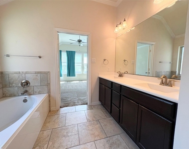 17801 Turning Stream Ln - Photo Thumbnail 26