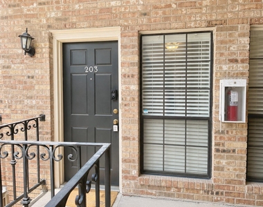 2801 Rio Grande St - Photo Thumbnail 17