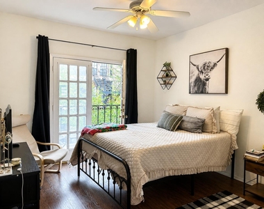2801 Rio Grande St - Photo Thumbnail 6
